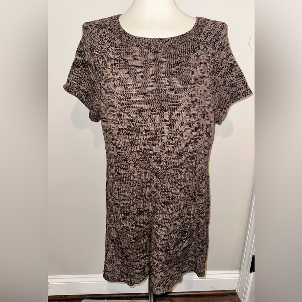 Style & Co Size 1X Knitted Grey Black and White Dress With Front Pockets